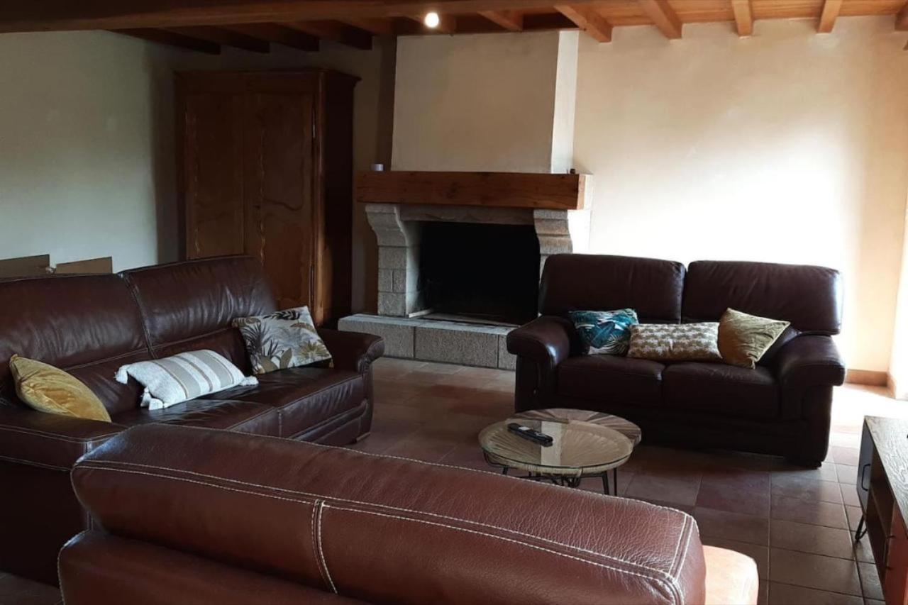 Longere Familiale Villa Melesse Exterior foto