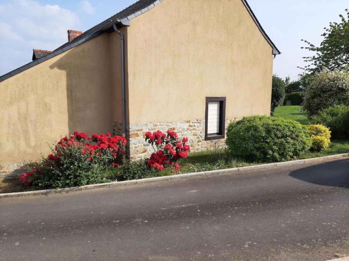 Longere Familiale Villa Melesse Exterior foto